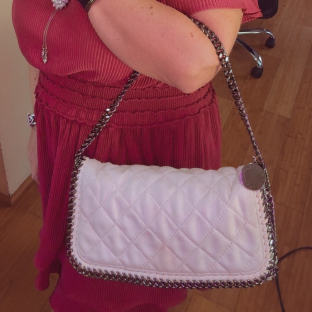 Stella McCartney White Quilted Shoulder Bag with Duster and Authenticity cards - Picture 11 of 14